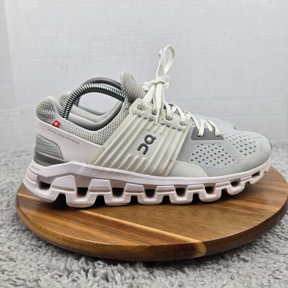 On Running Women 9.5 Cloudswift Glacier White Athletic Casual Daily Running Shoe - Picture 3 of 12